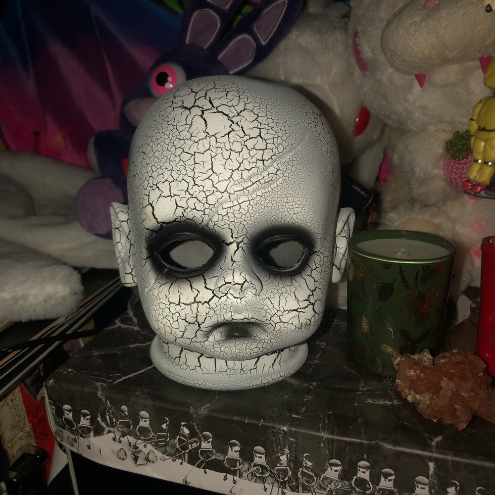 halloween scary head (plastic)